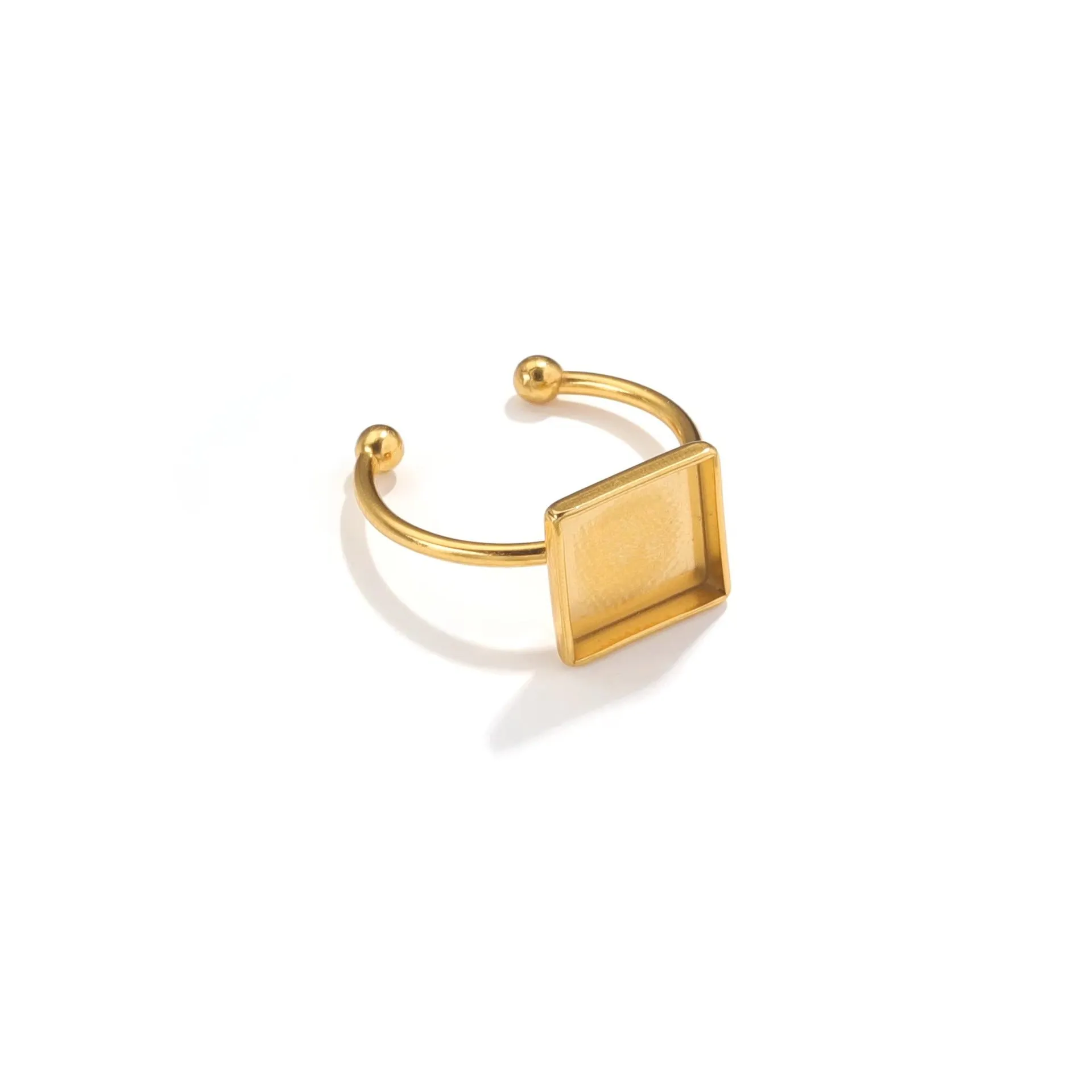Golden electroplated stainless steel DIY ring setting with totem pattern in medium size