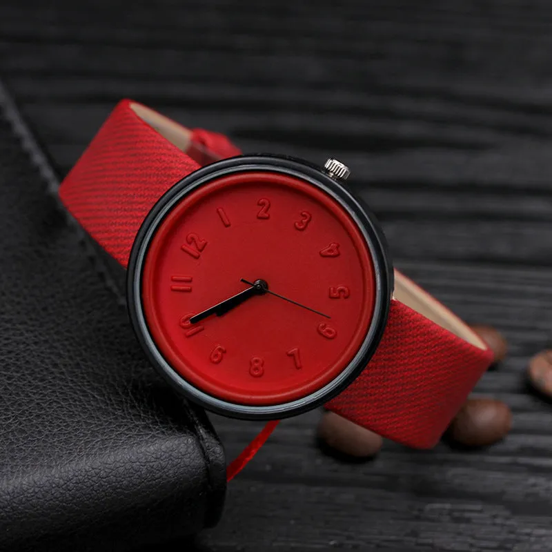 Creative ladies quartz watch with alloy dial and PU leather strap, white colour option, on display