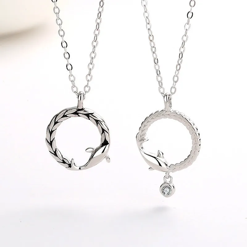 S925 sterling silver fish pendant necklace with diamond-encrusted finish and silver chain