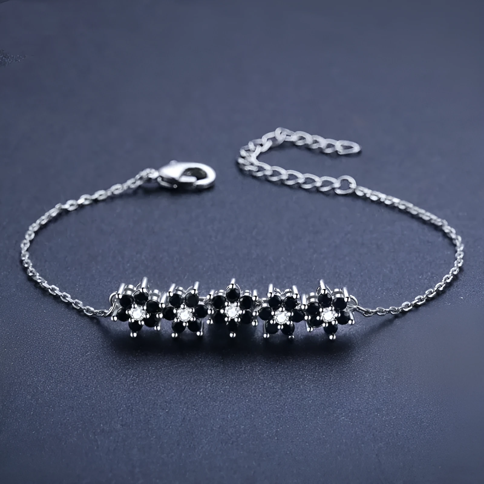 High profile fashion lady's flower bracelet in black titanium steel for women