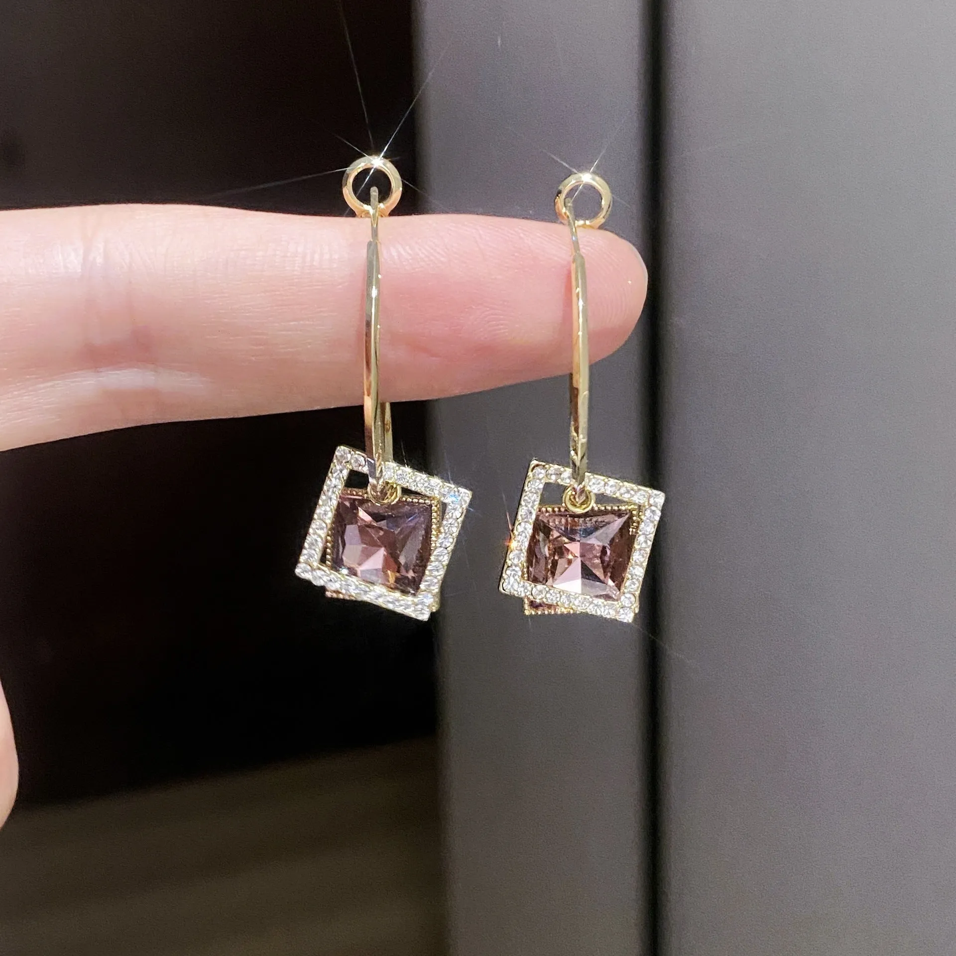 Square inlaid zircon earrings for women, copper plated gold with 925 silver needle, geometric quadrilateral shape, fashion OL style