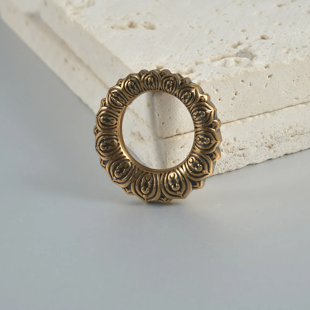 Retro geometric magnetic earrings in heart or lotus shape with antique silver or gold finish