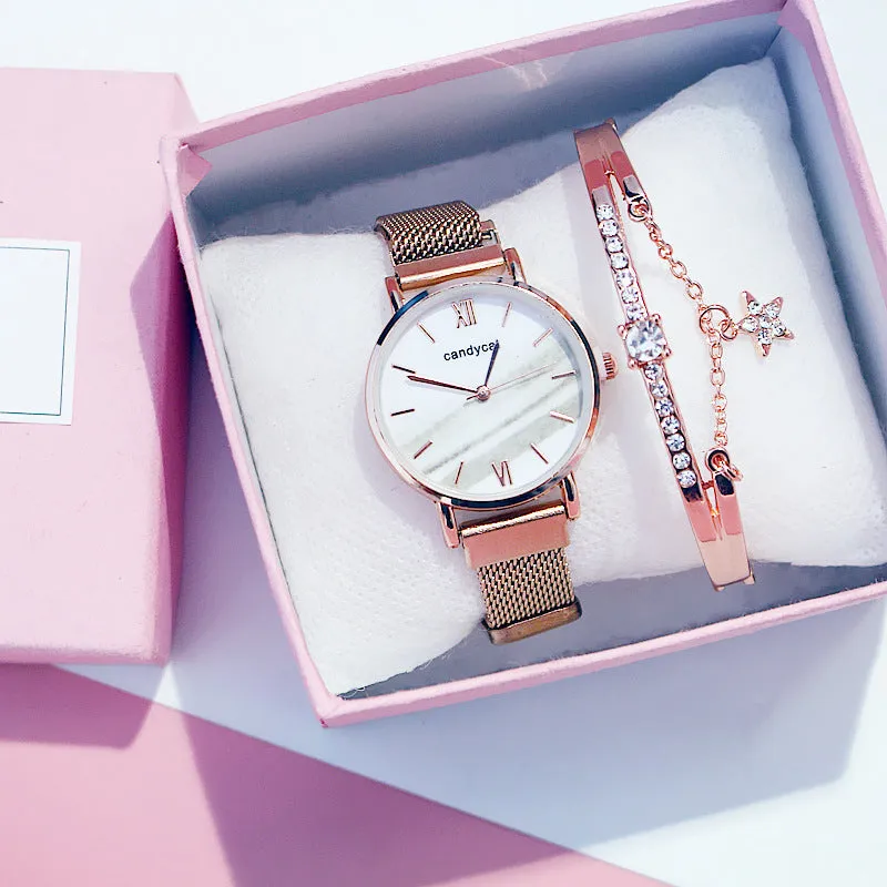 Women's retro marble watch with 32mm round dial, alloy strap, and magnetic buckle on white background