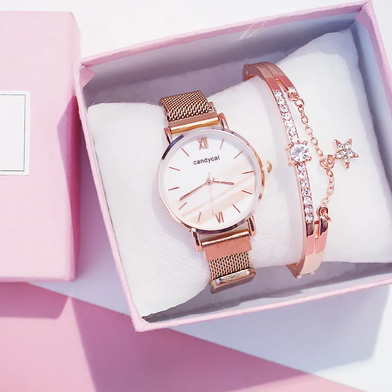 Women's retro marble watch with 32mm round dial, alloy strap, and magnetic buckle on white background