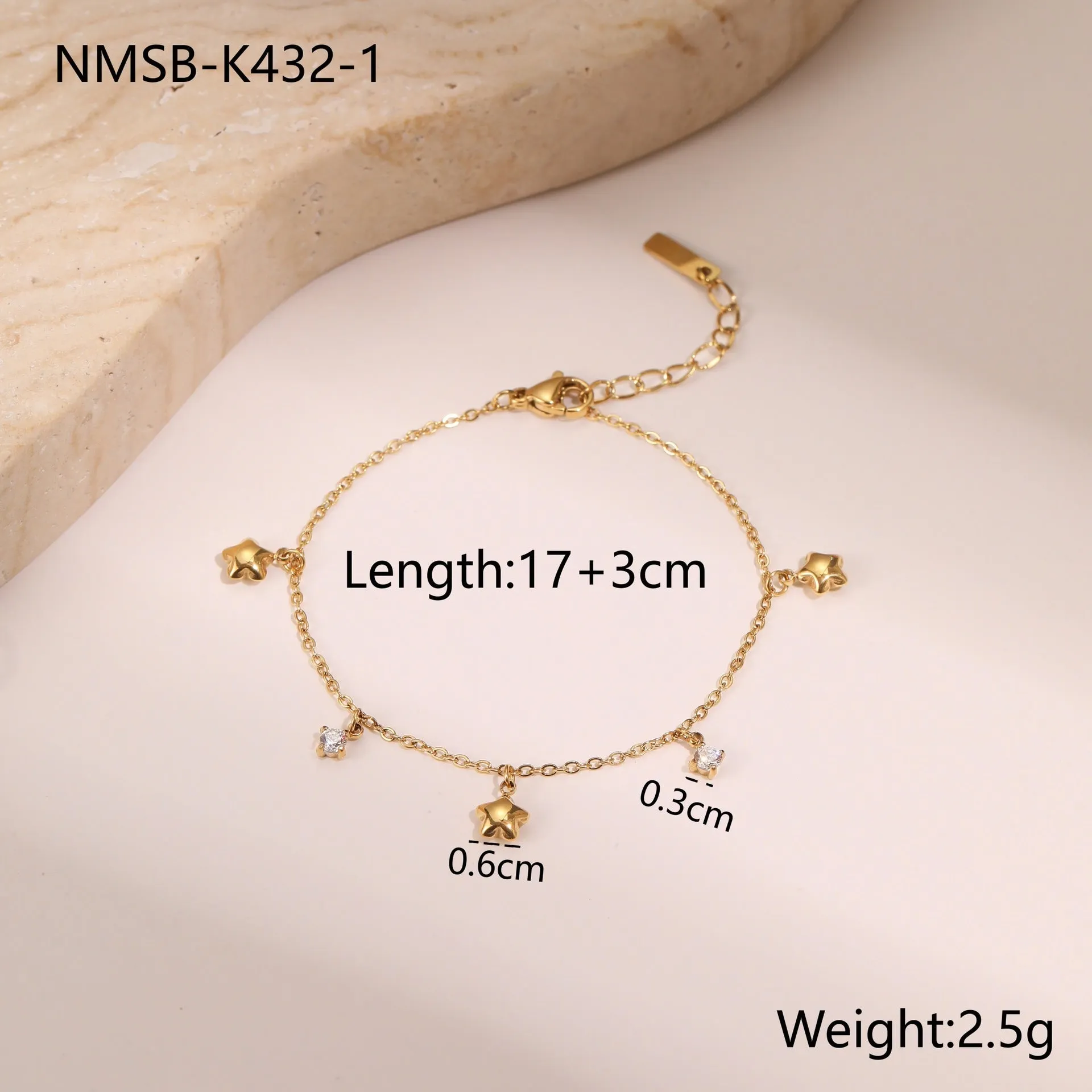 Women's gold-plated stainless steel bracelet with star-shaped zircon pendant