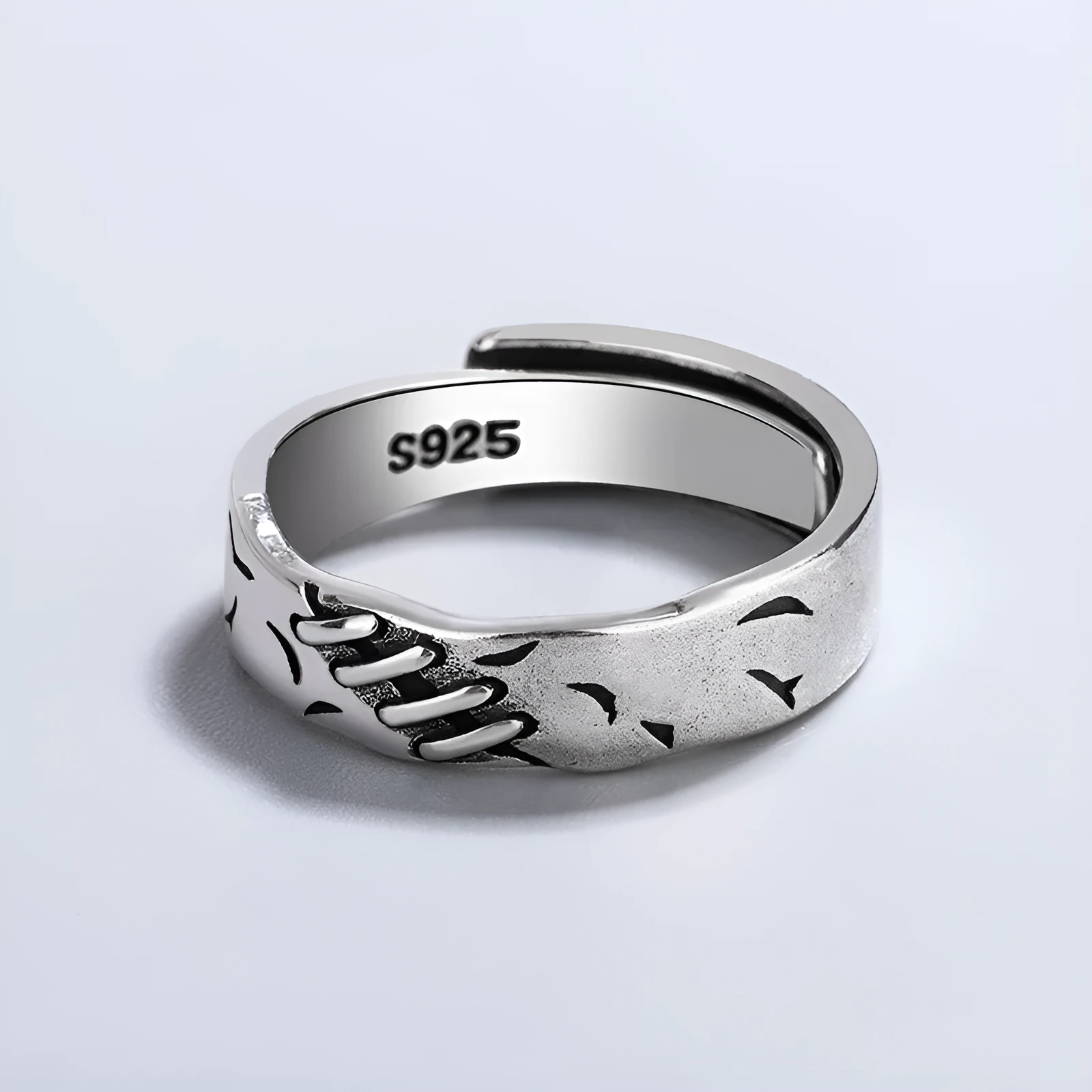 Black geometric copper ring with adjustable opening for women's fashion jewellery