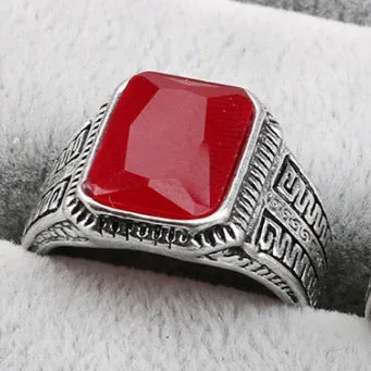 Alloy geometric ring with electroplated finish and artificial gem inlay in ancient silver colour, size 8