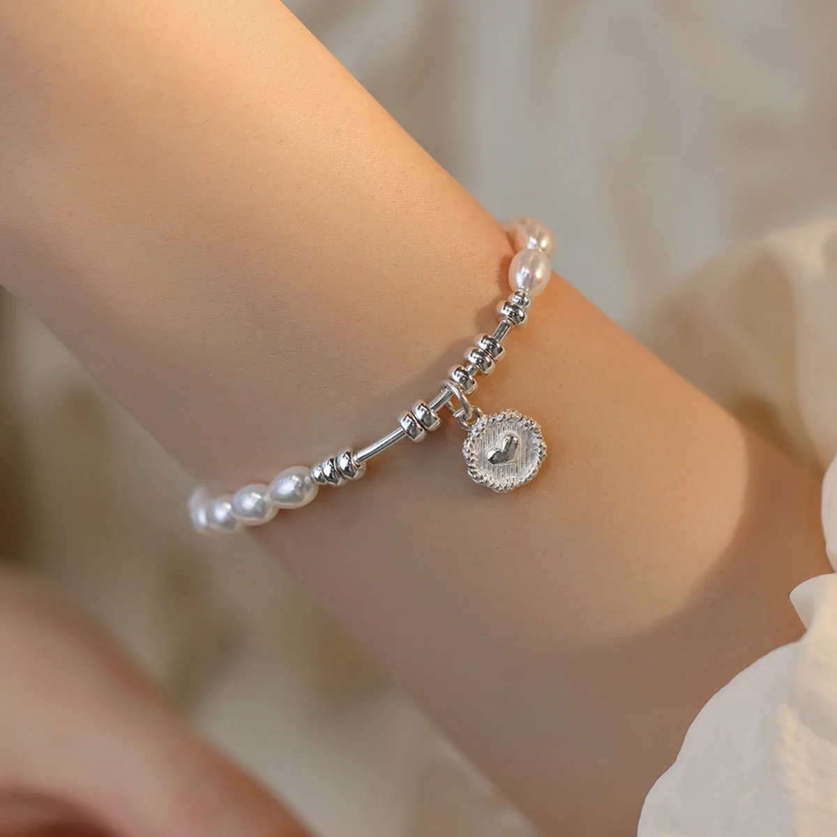Fashion love heart pearl necklace for women with 925 sterling silver chain and 1.1cm pendant