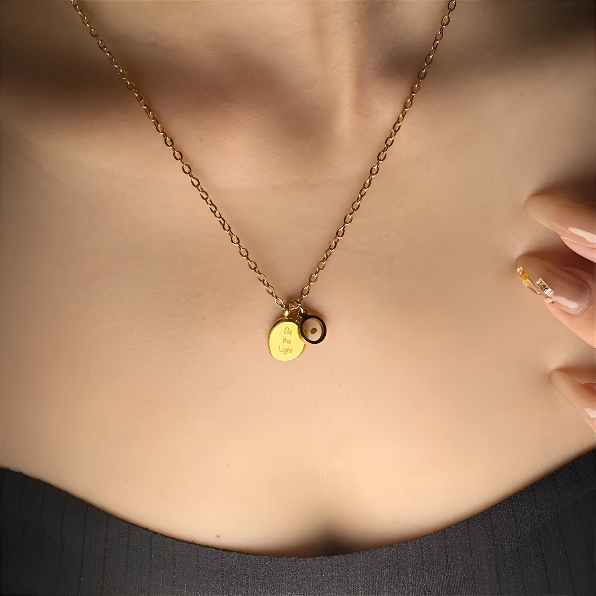 Stainless steel mustard seed faith pendant necklace on adjustable chain, silver colour, geometric shape with drip oil finish