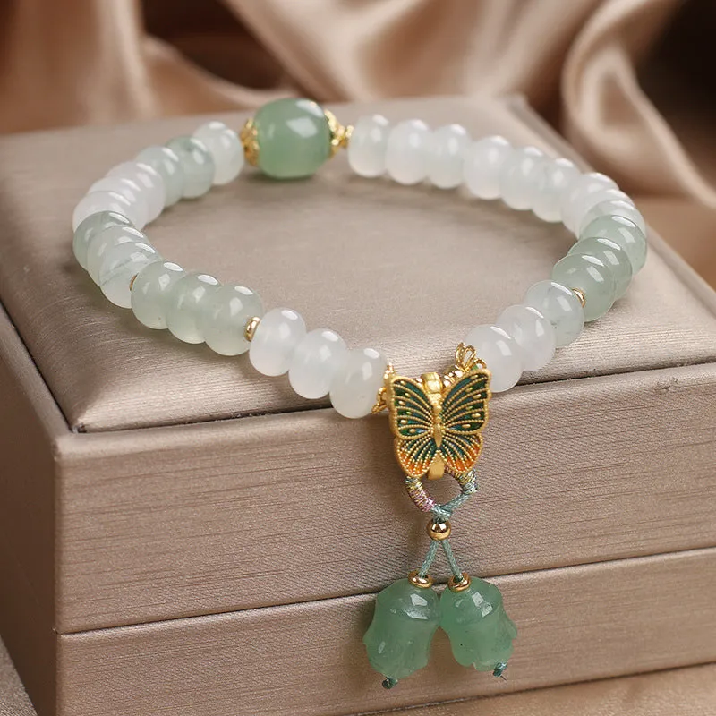 Green abacus beads jade bracelet with retro butterfly tassel and pearl rhinestone decoration