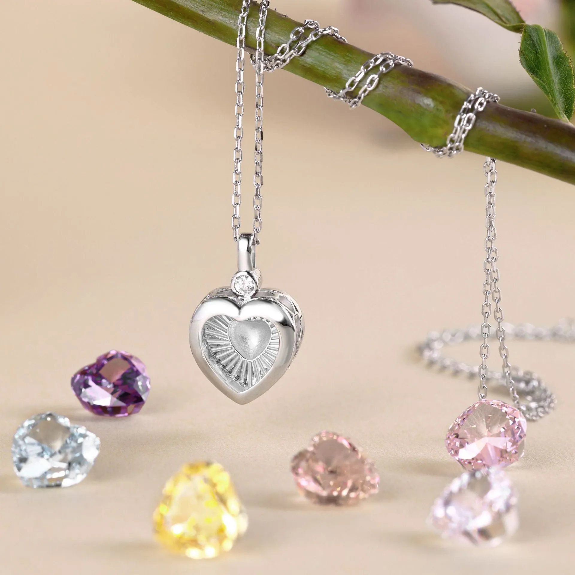 925 sterling silver heart-shaped hollow necklace with high carbon diamond ice flower cut zircon pendant on O-shaped chain