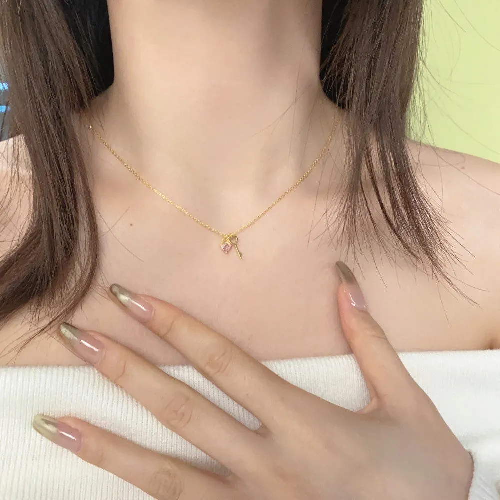 925 silver heart-shaped key pendant necklace for women platinum colour electroplated finish with chain