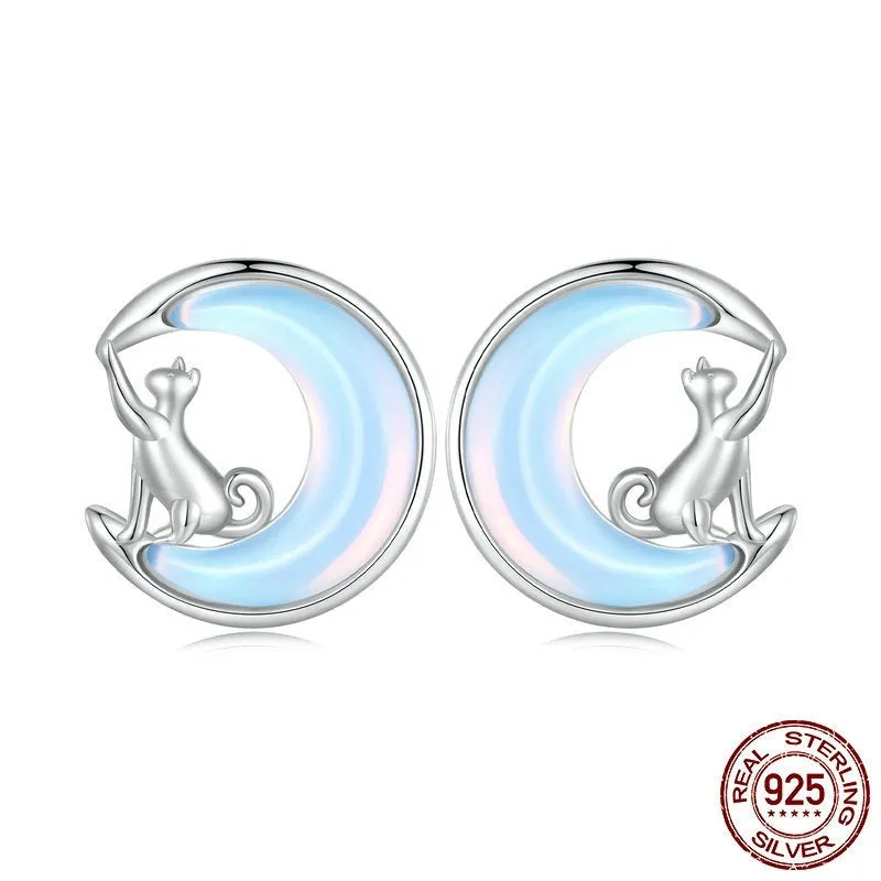 925 silver moon cat stud earrings with cute animal zodiac design
