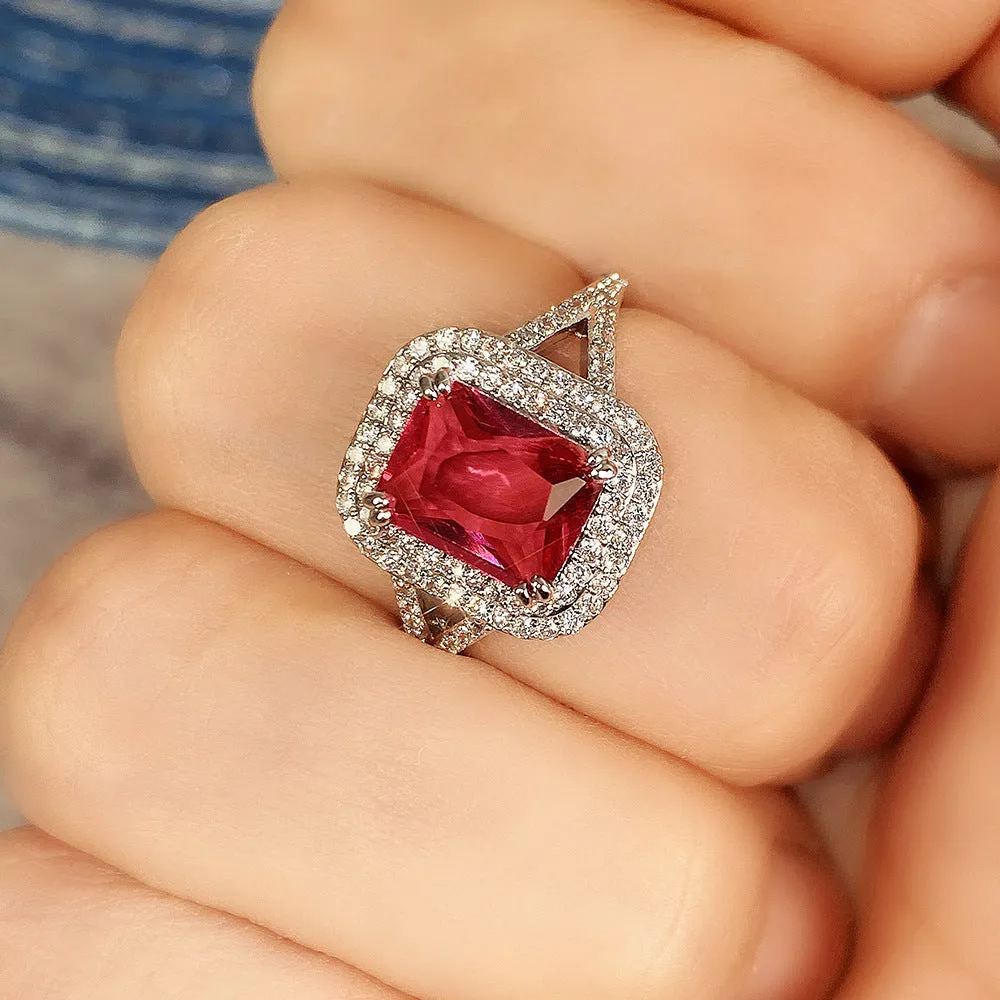 Square geometric copper princess ring for women with red F827 colour rhinestones.