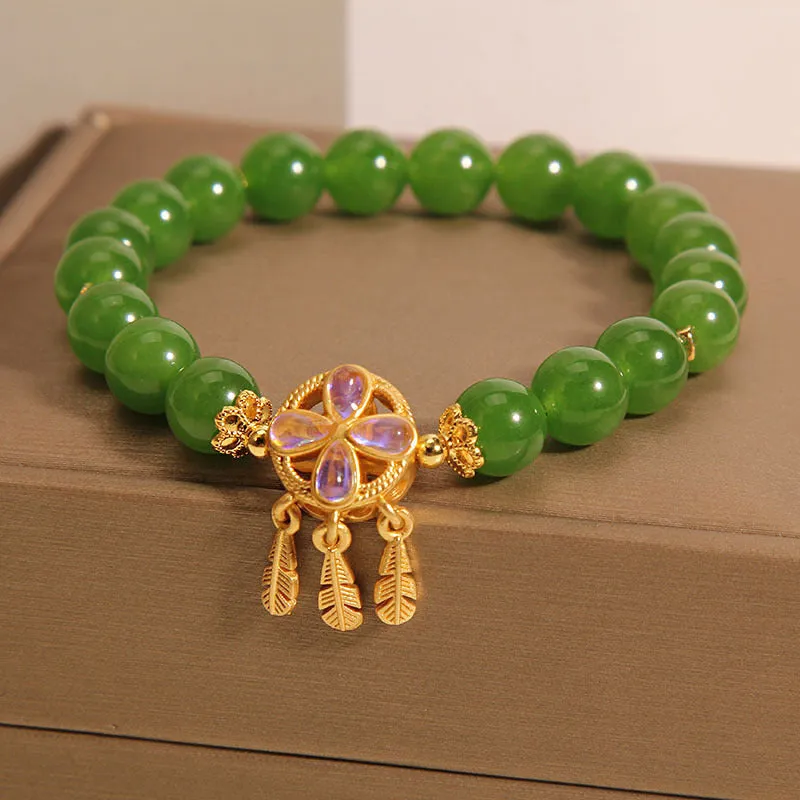 Women's green jasper crystal bracelet with four-leaf clover dream catcher pendant original design