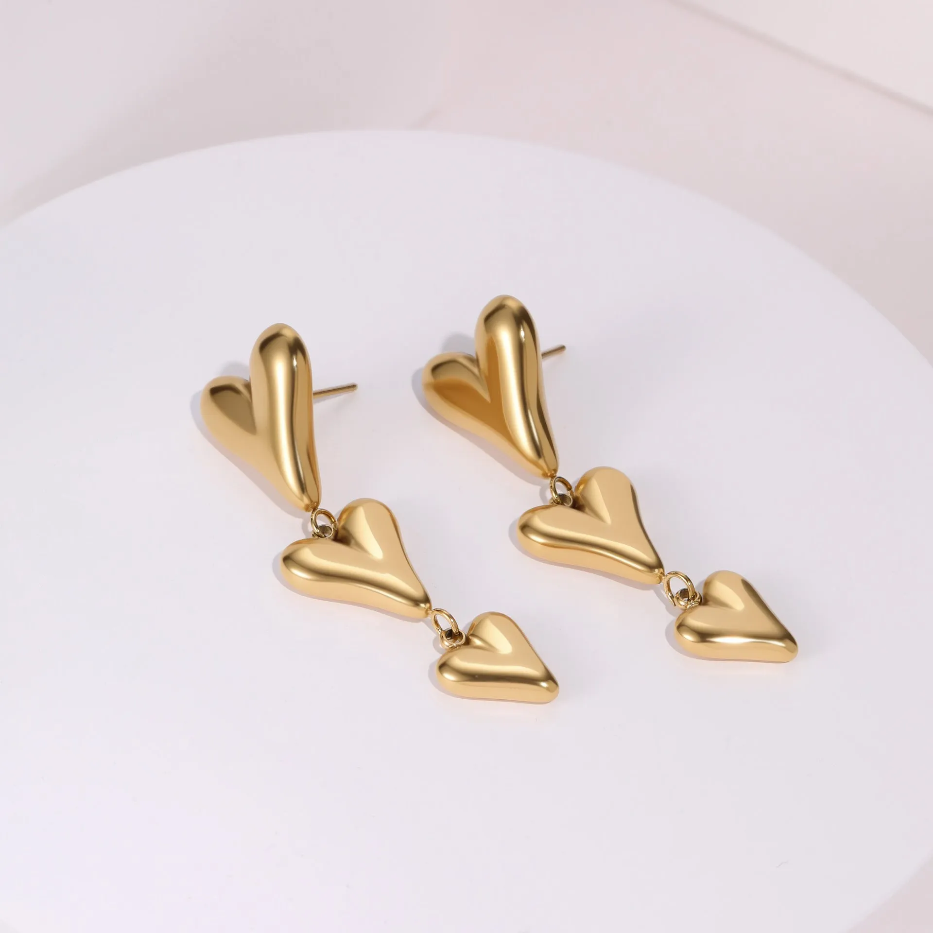 Women's 18K electroplated stainless steel heart-shaped drop earrings in colour NMSE-G438-5