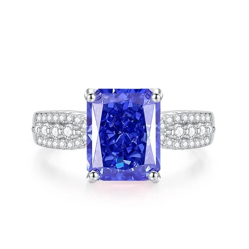 Sterling silver heart-shaped ring with a faceted colour zircon stone in a Tan Sang tone.