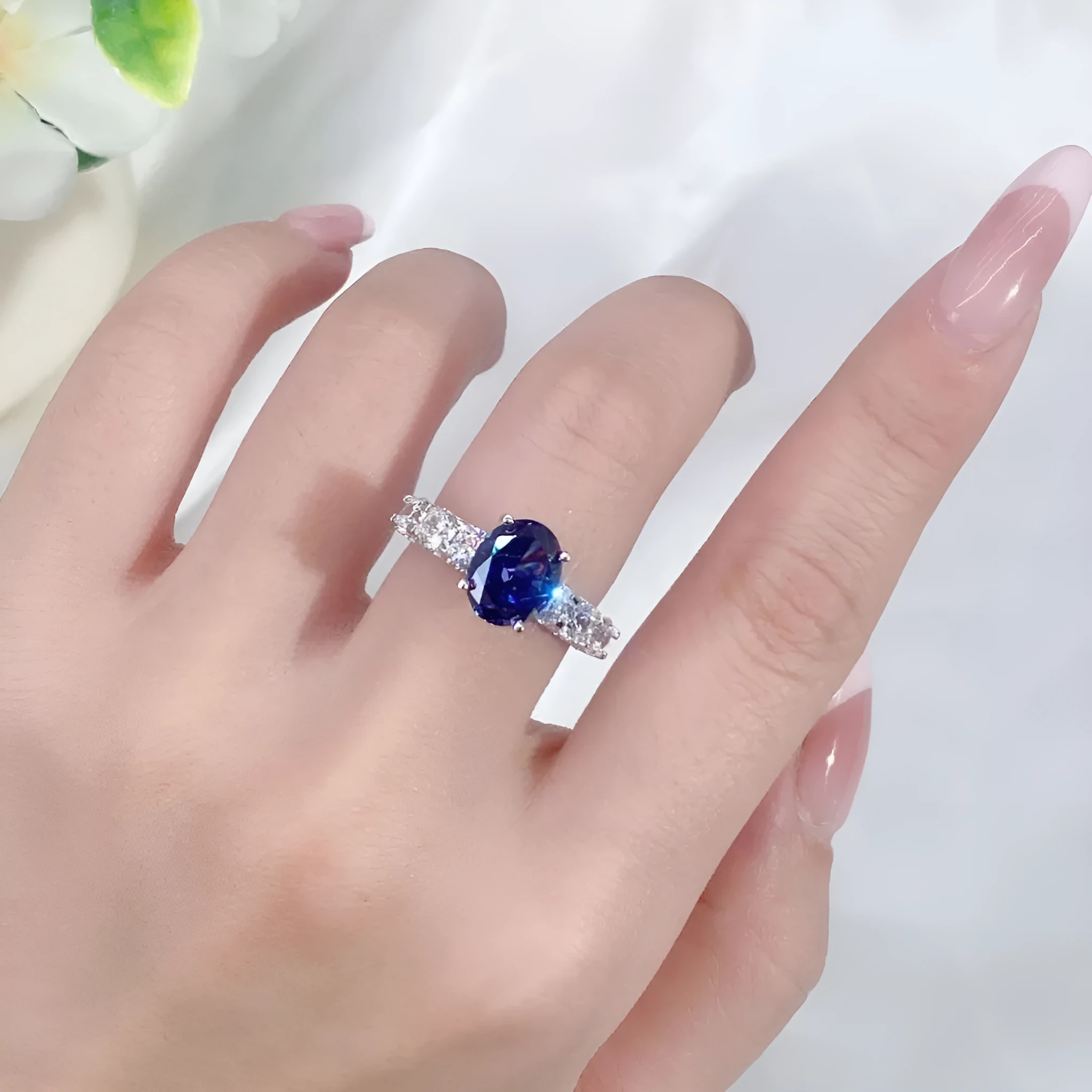 Sterling silver heart-shaped ring with a faceted colour zircon stone in a Tan Sang tone.