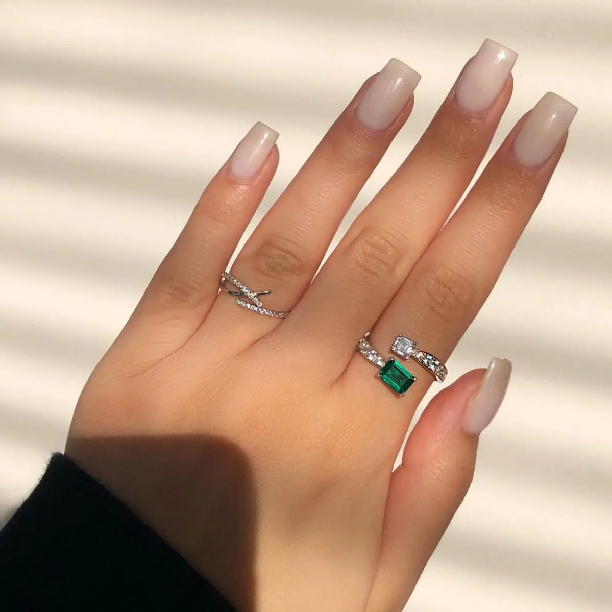 Korean-style geometric asymmetry ring for women, copper with zirconia finish in green colour
