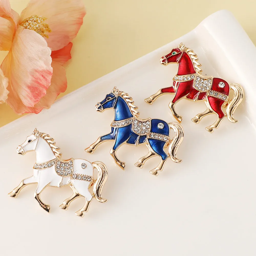 Chinese zodiac horse drop oil diamond brooch in alloy, unisex design, available in four colour options