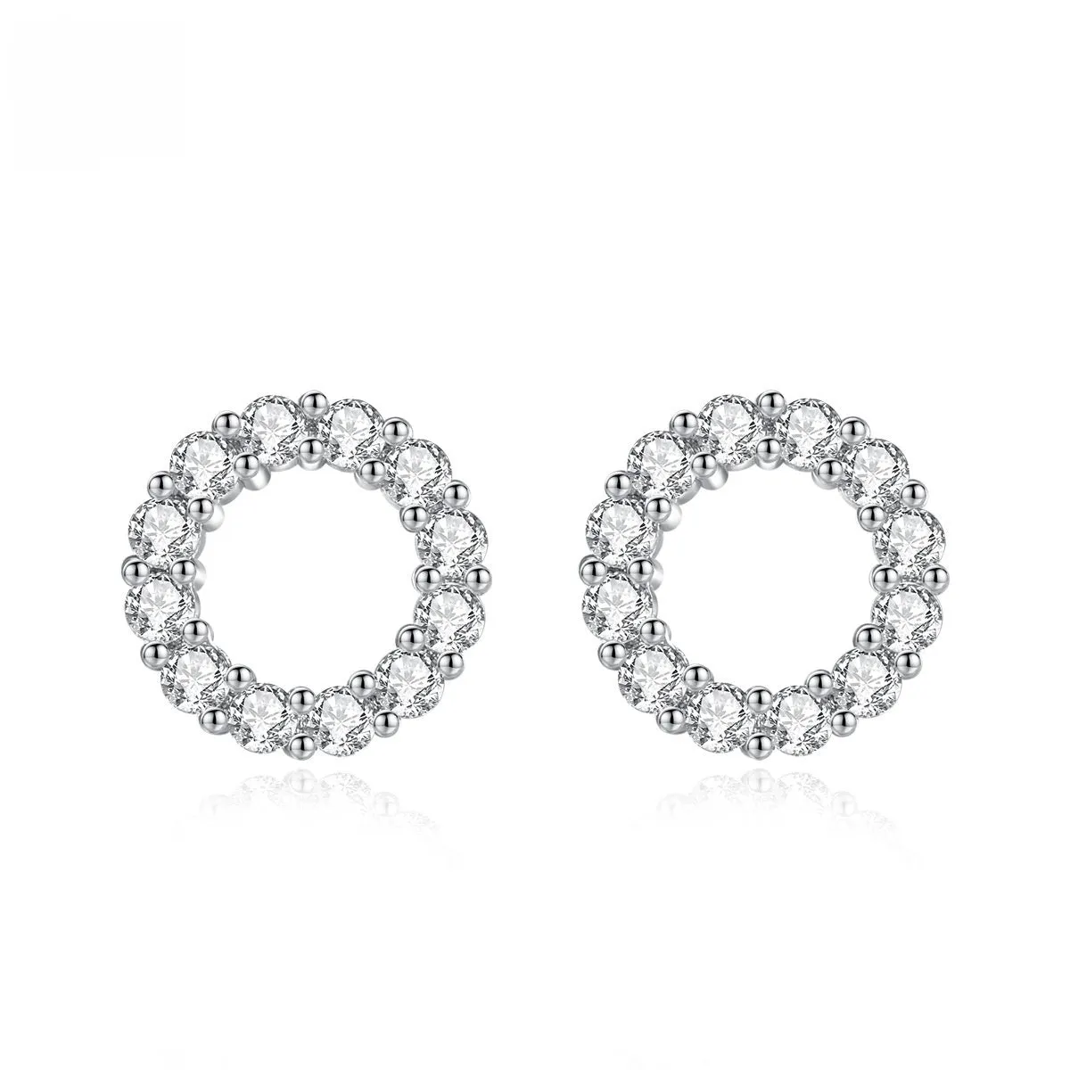 Copper micro zircon-encrusted stud earrings in geometric ring shape for women