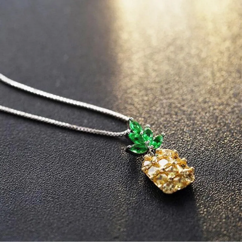 Silver plated women's necklace with a Korean fashion pineapple diamond geometry design.