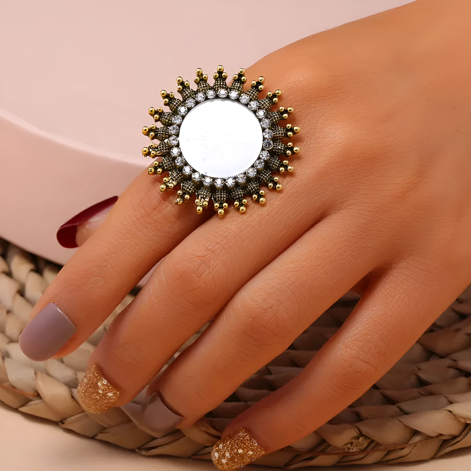 Fashion simple trend zinc alloy diamond ring in gold colour with adjustable band