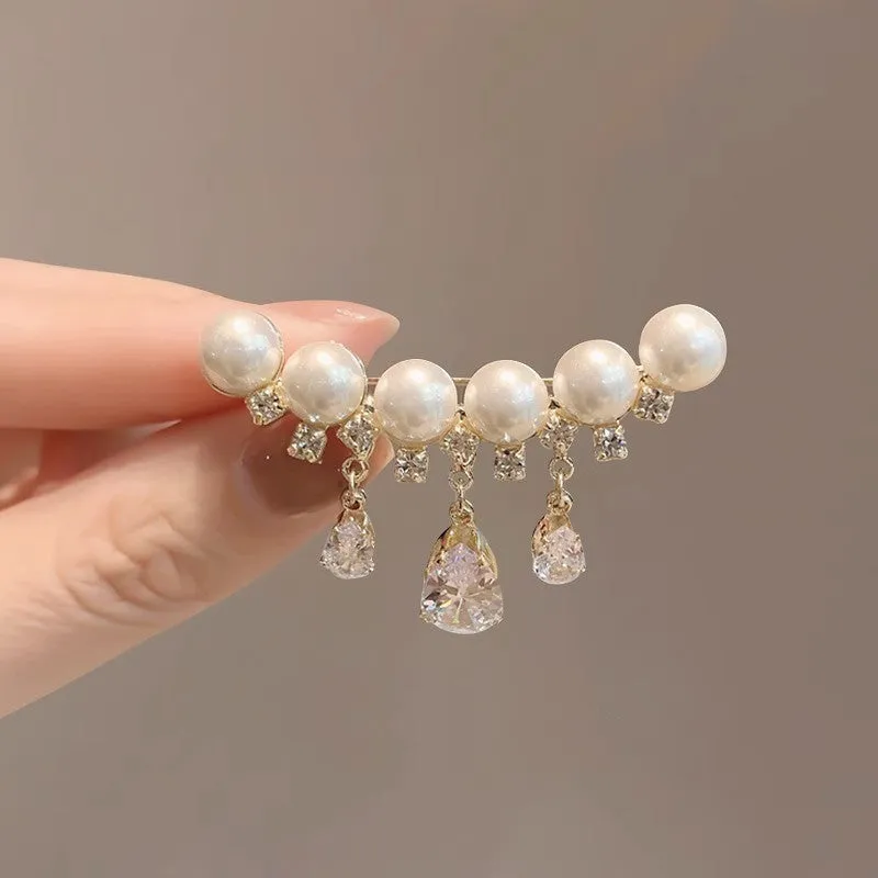 Alloy brooch in natural flower shape with electroplated finish, featuring adjustable and anti-exposure pin closure for women's coats and suits.