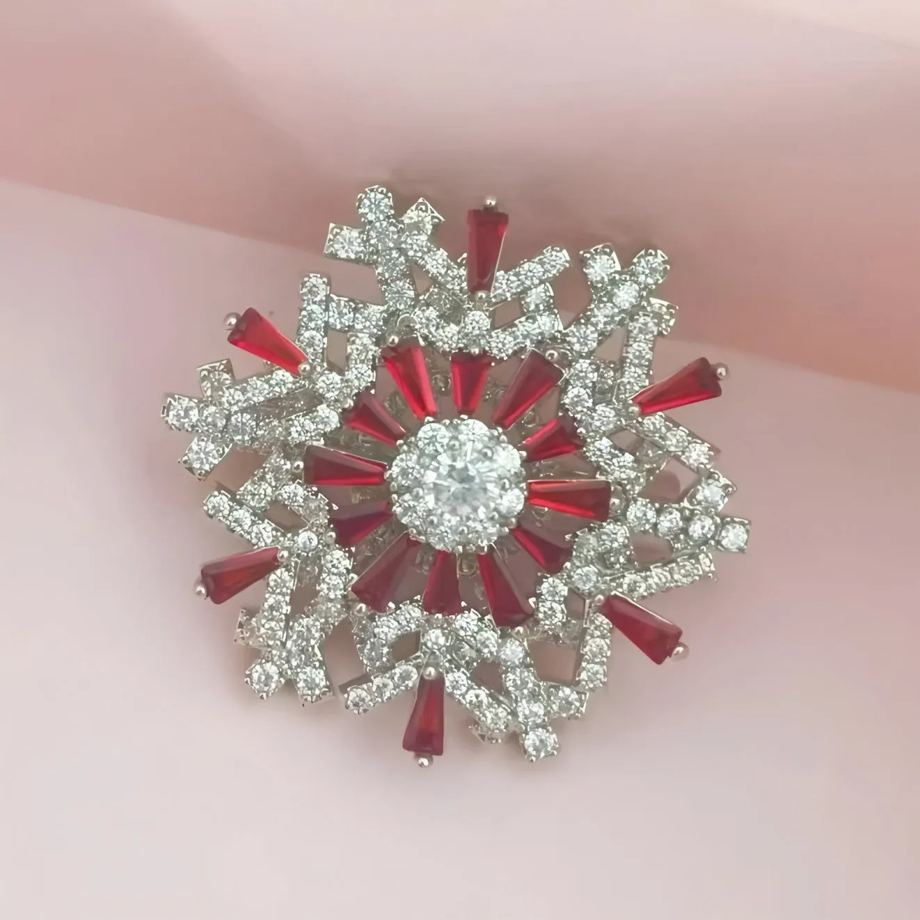 Luxury spinning snowflake brooch in alloy with diamond treatment, rotating silver snow crystal white, women's pin