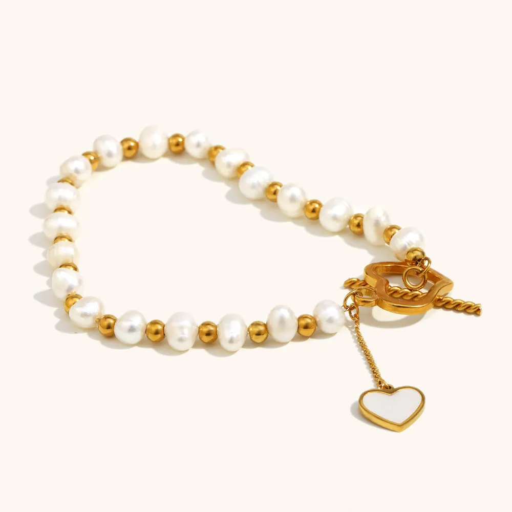 Pearl heart buckle bracelet gold electroplated stainless steel geometric clasp on wrist