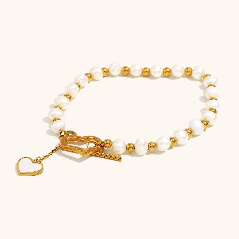 Pearl heart buckle bracelet gold electroplated stainless steel geometric clasp on wrist