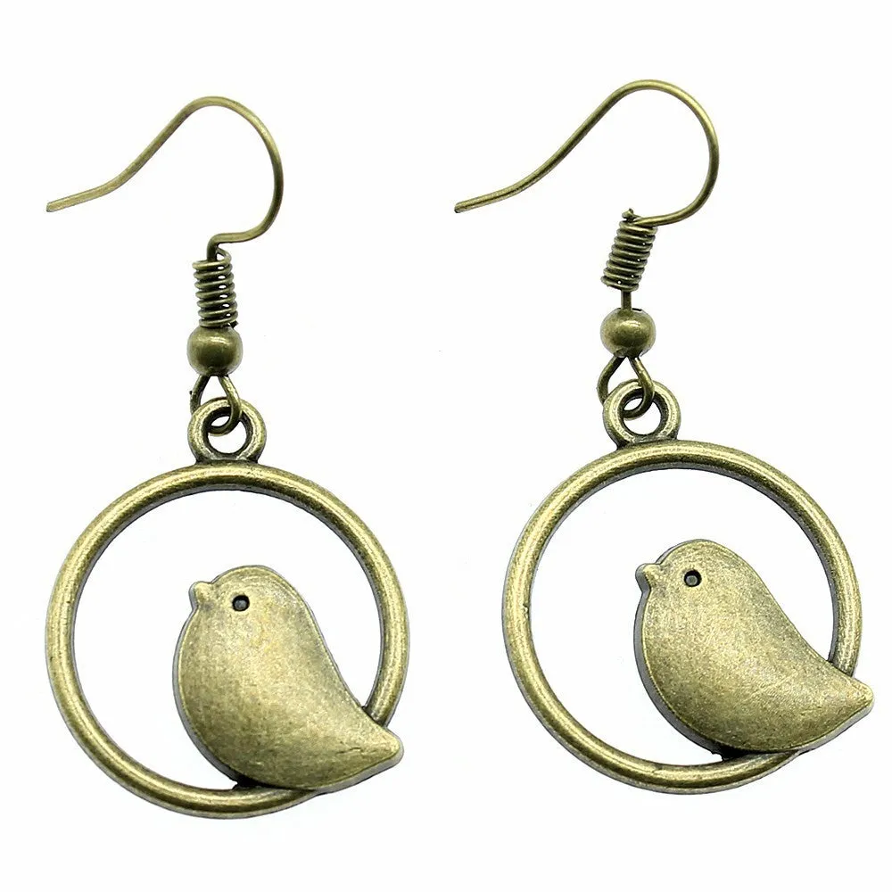 Retro simple handmade ornament bird earrings in ancient silver with zinc alloy body and iron ear hooks