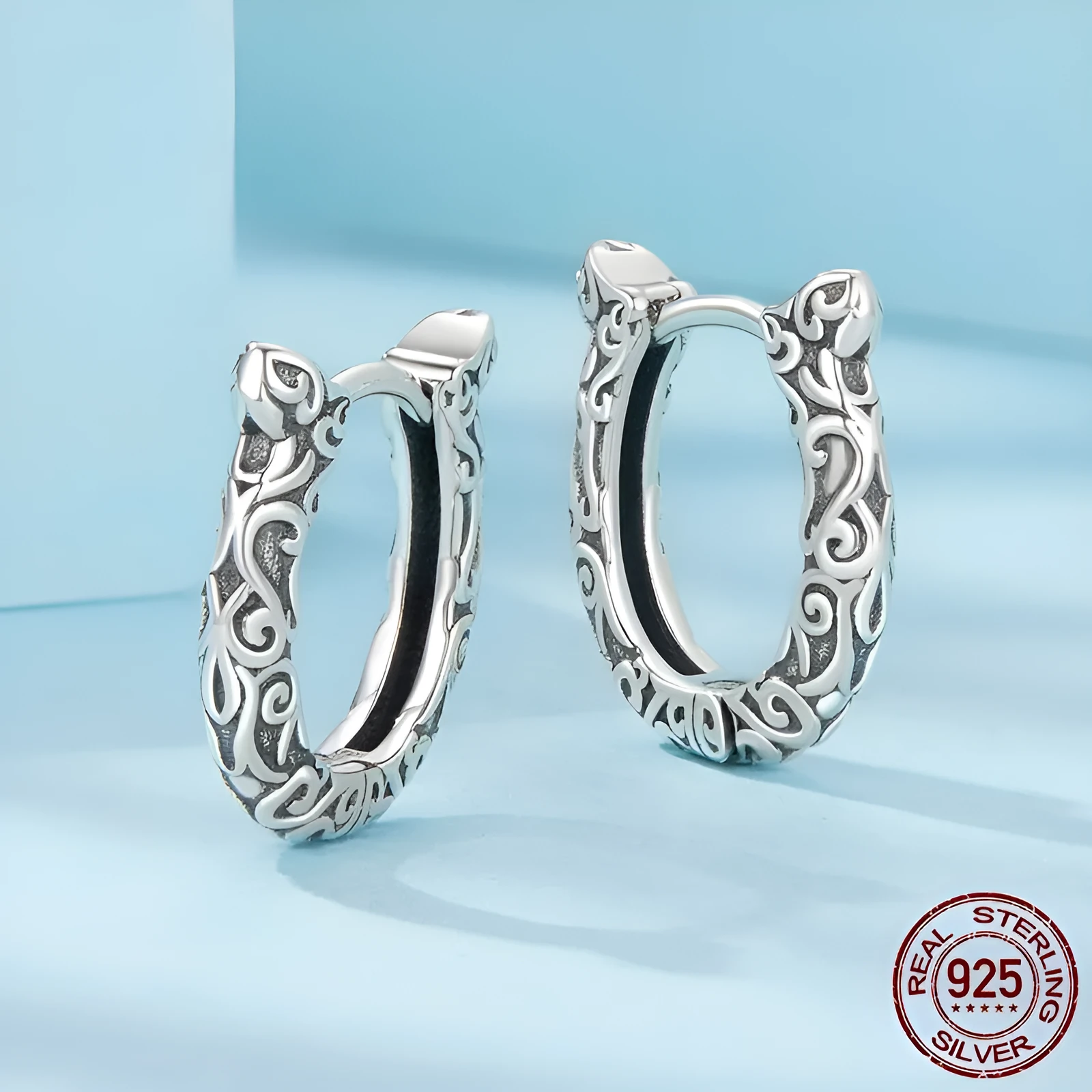 S925 sterling silver lucky horseshoe ear clip with grinding finish, U-shaped design, colour SCE1888, for women