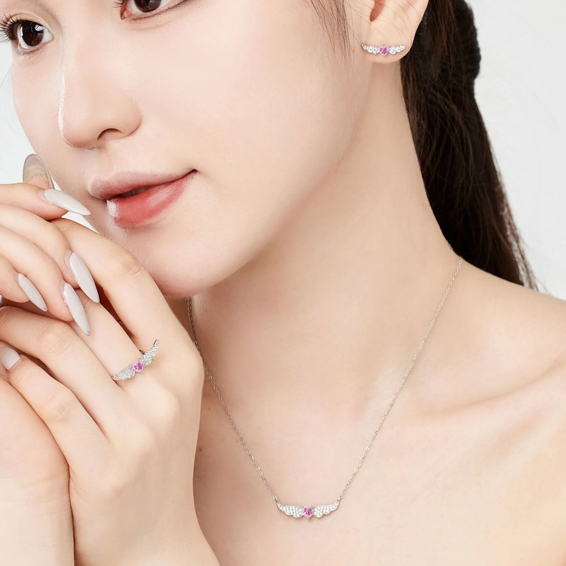 925 silver heart-shaped zircon earrings with wings motif, Japanese Korean light luxury style, O-chain stud design for women