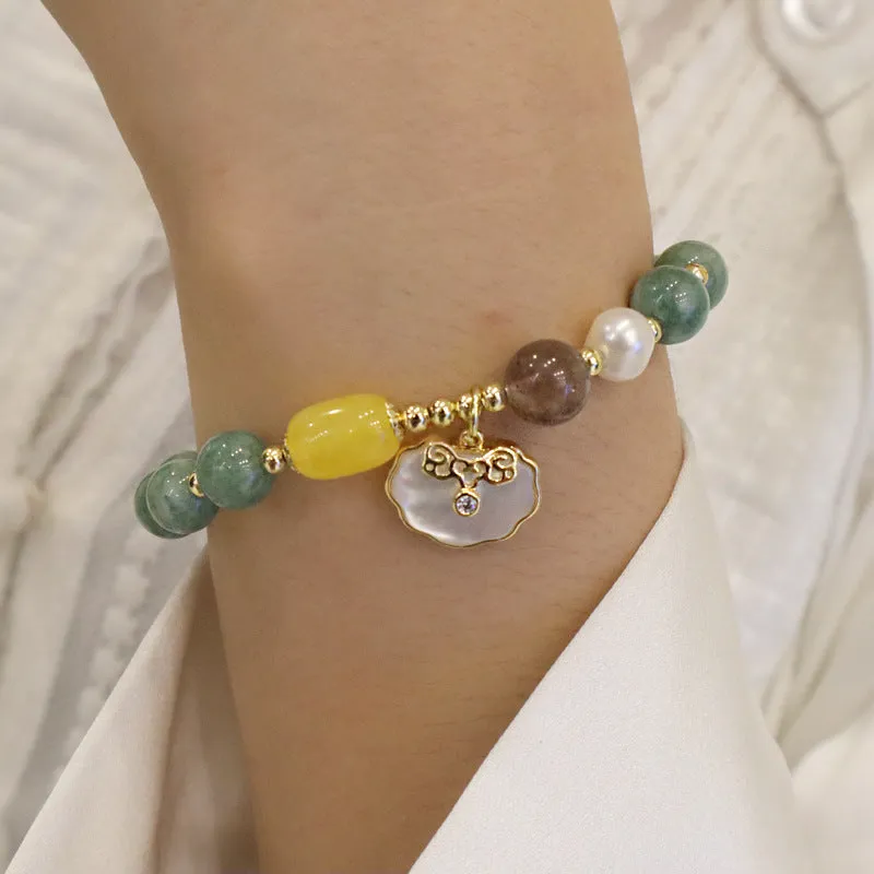 Green jade bracelet with shell motif for women, natural stone casual jewellery