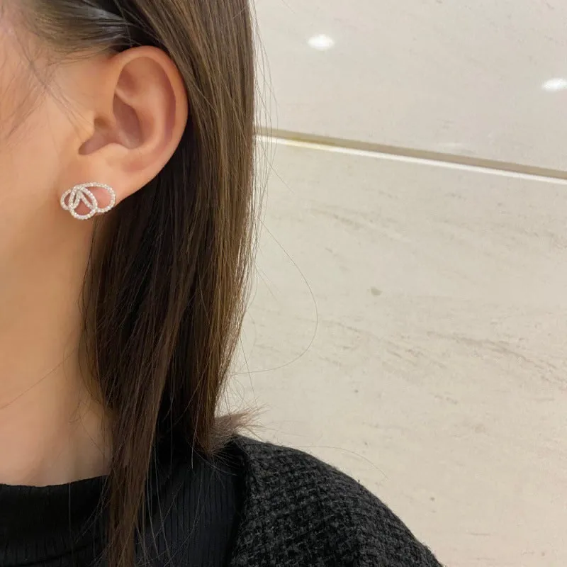 925 sterling silver butterfly stud earrings with diamond accents, Chinese style, electroplated finish, two colour variants