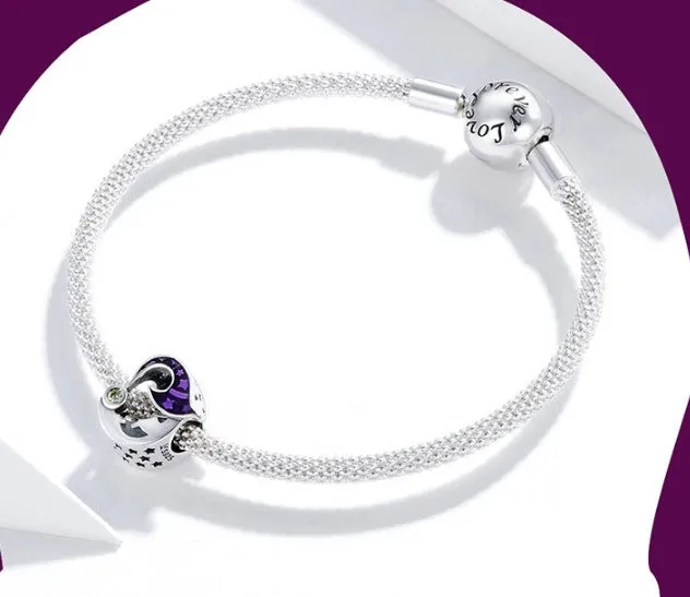 925 silver pendant bead with dripping oil moon design on white background