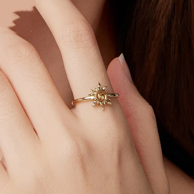 S925 sterling silver ring with 14K gold plating, sun motif, adjustable open mouth, colour BSR709-E