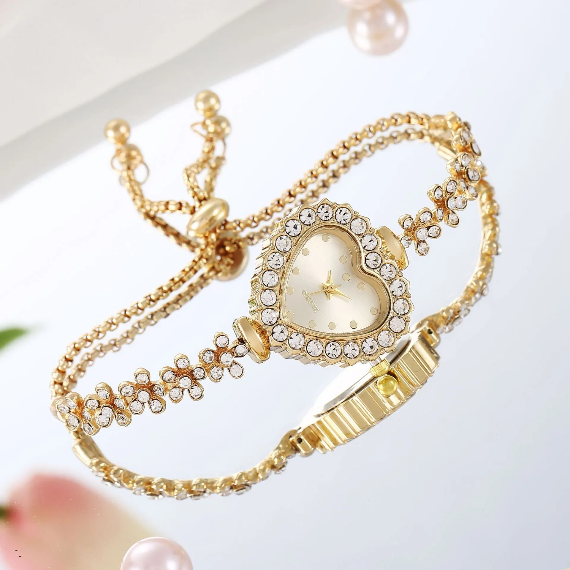 Flower chain diamond-embedded women's fashion watch with 8mm slim case, alloy band, mineral glass face