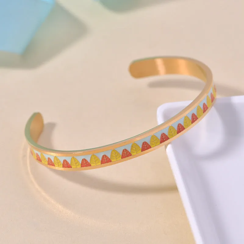 Non-fading electroplated stainless steel bracelet for women in gold colour