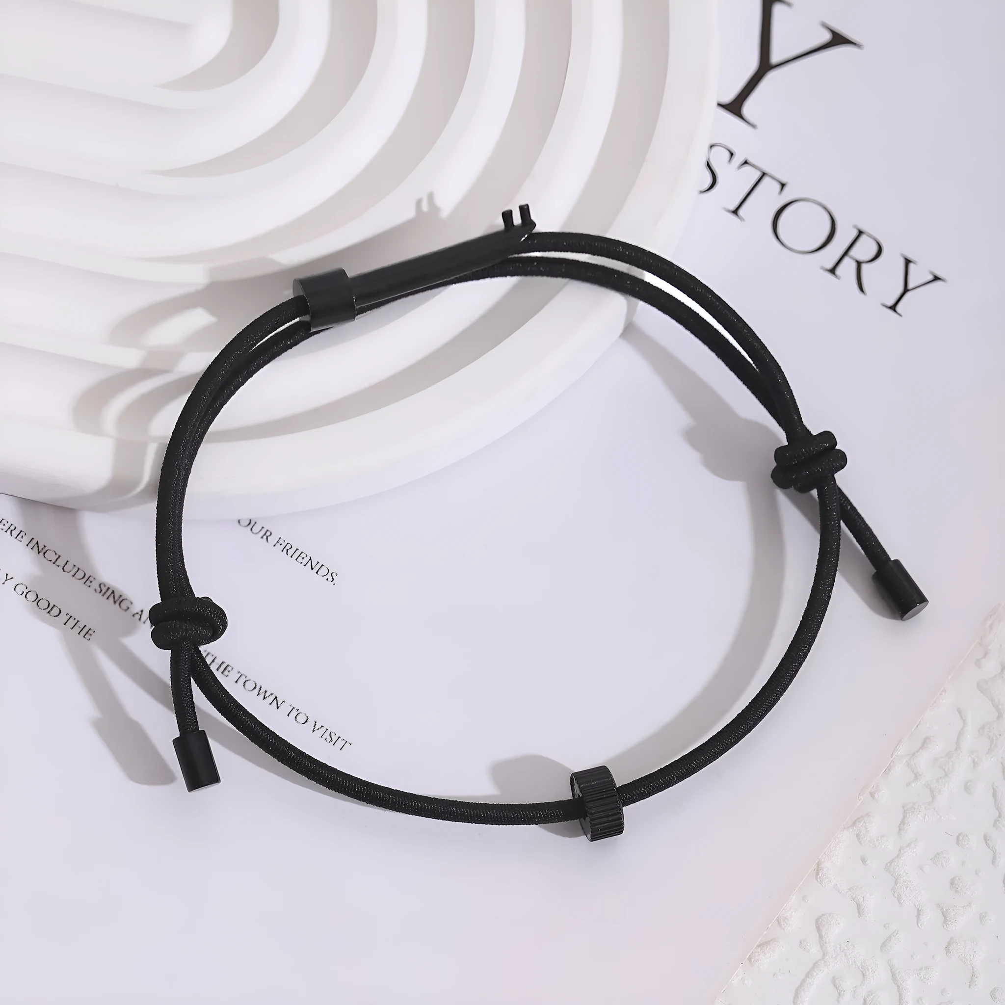 Tungsten carbide adjustable bracelet for emergency window breaking, unisex geometric style, available in multiple colours