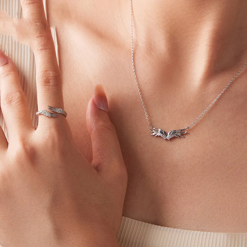 Original Guard S925 sterling silver open ring with wing motif in BSR719E colour