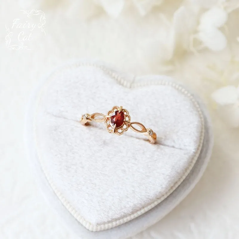 Natural garnet picture frame hollow lace flower ring in adjustable split ring copper with floral motifs