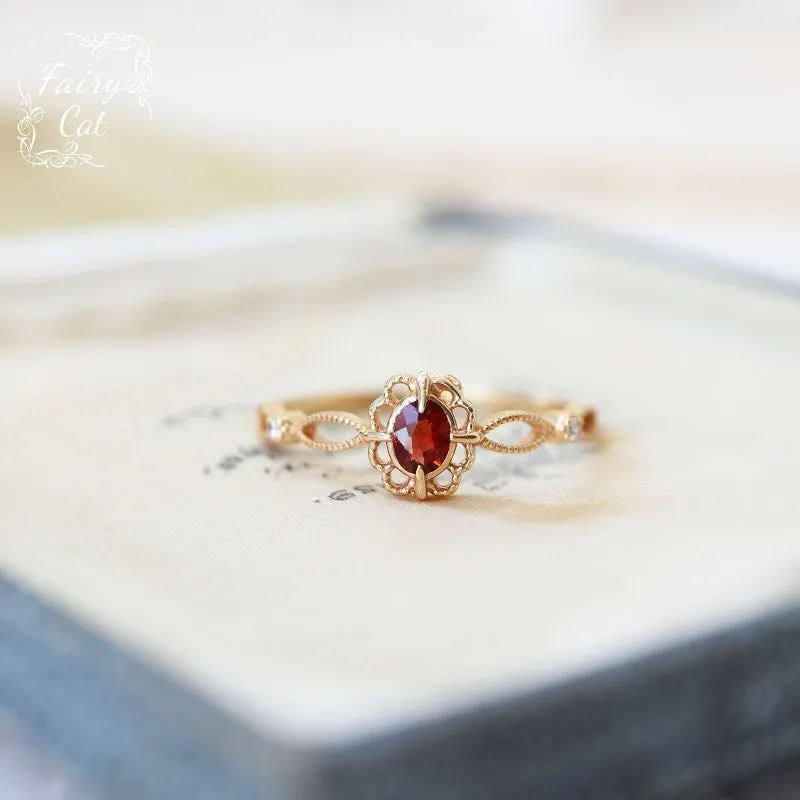 Natural garnet picture frame hollow lace flower ring in adjustable split ring copper with floral motifs