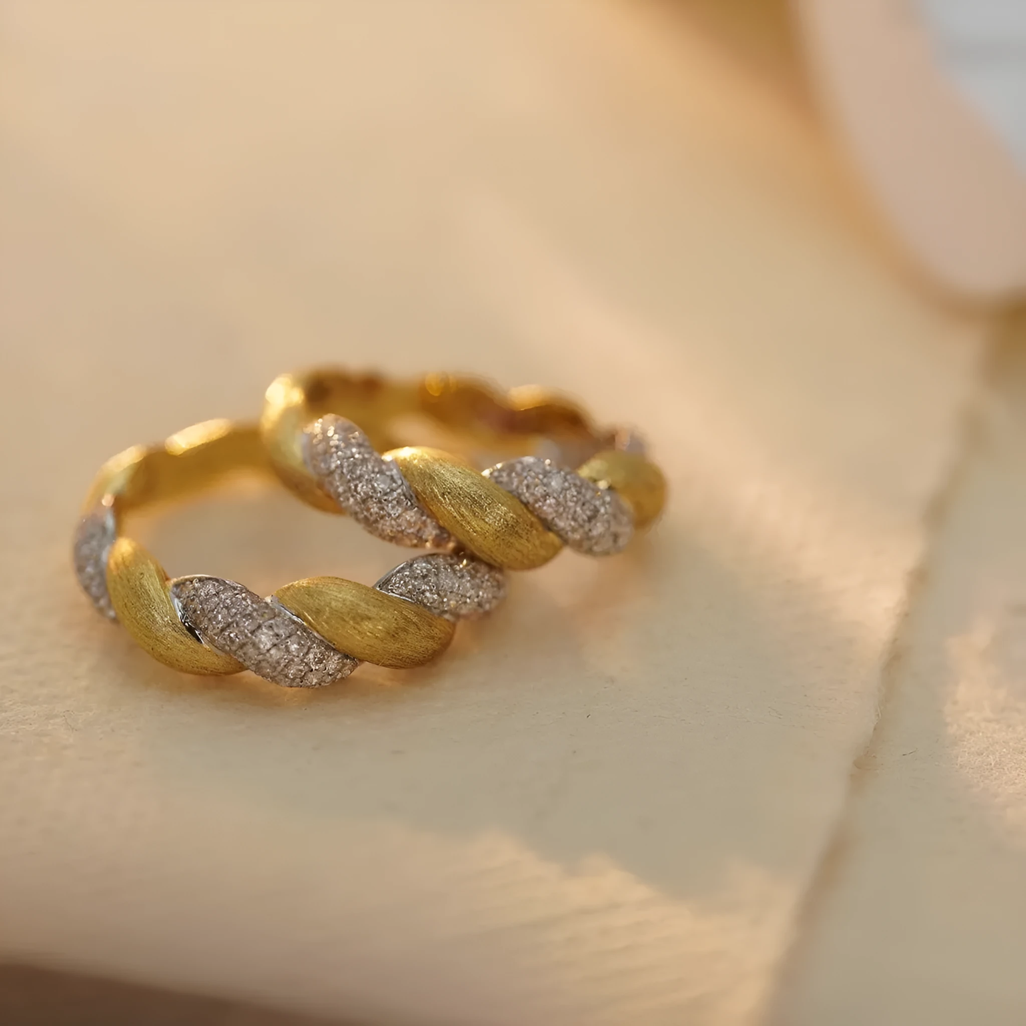 S925 sterling silver geometric twist ring yellow gold white gold diamond cut finish women's jewellery