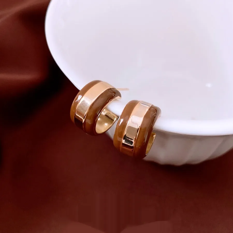 Real gold plated silver needle striped round stud earrings for women in golden coffee colour