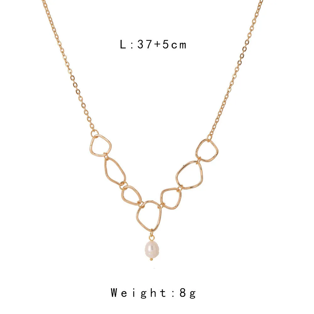 Light luxury asymmetric circle and pearl style alloy necklace for women with electroplated finish