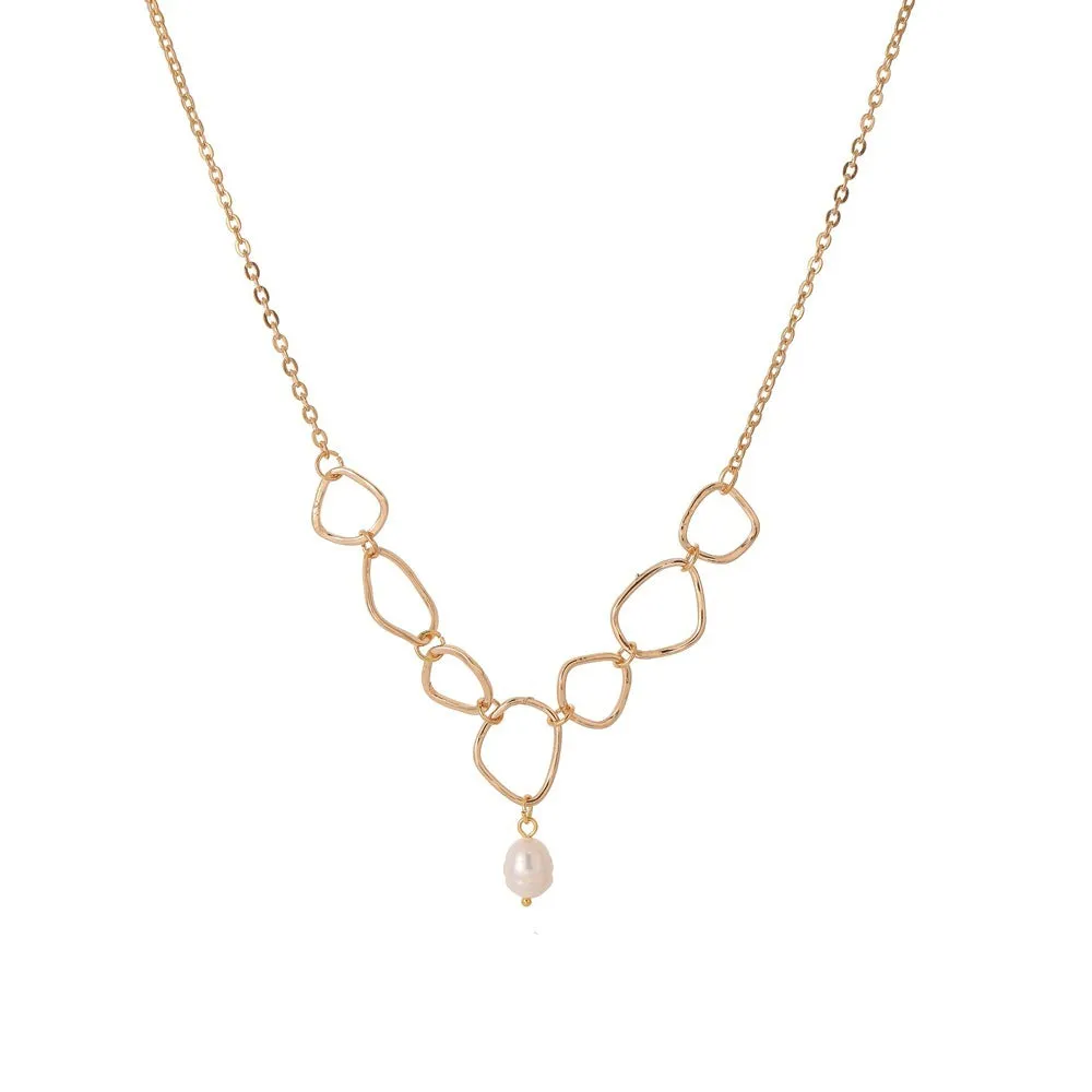 Light luxury asymmetric circle and pearl style alloy necklace for women with electroplated finish