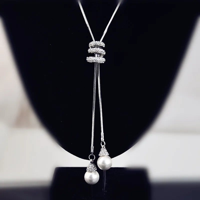 Alloy pearl necklace with twin-strand bamboo chain in silver finish