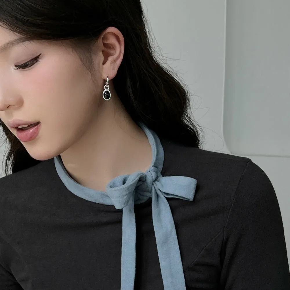 S925 sterling silver stud earrings with black agate in geometric ellipse shape silver colour